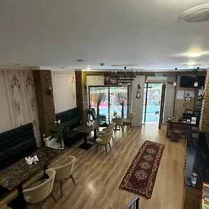 Bed & Breakfast Kupa, Istanboel